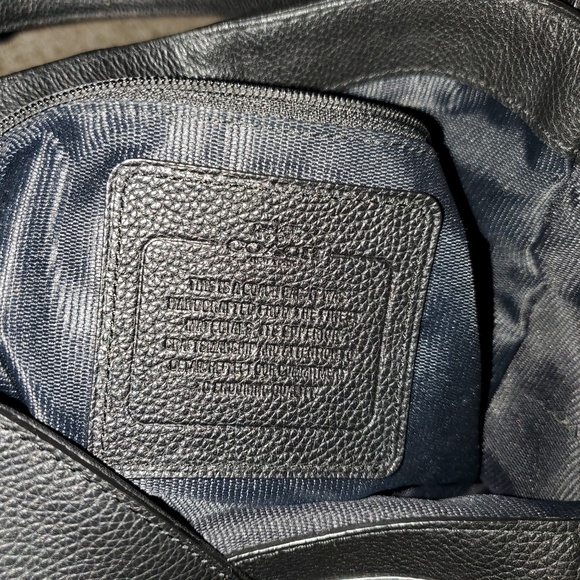 Coach Black Pebbled Leather Shoulder B8ag - Picture 5 of 5